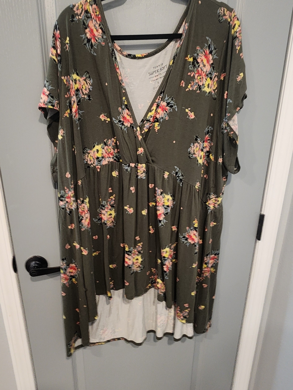 Torrid Olive Floral V-Neck Shirt
